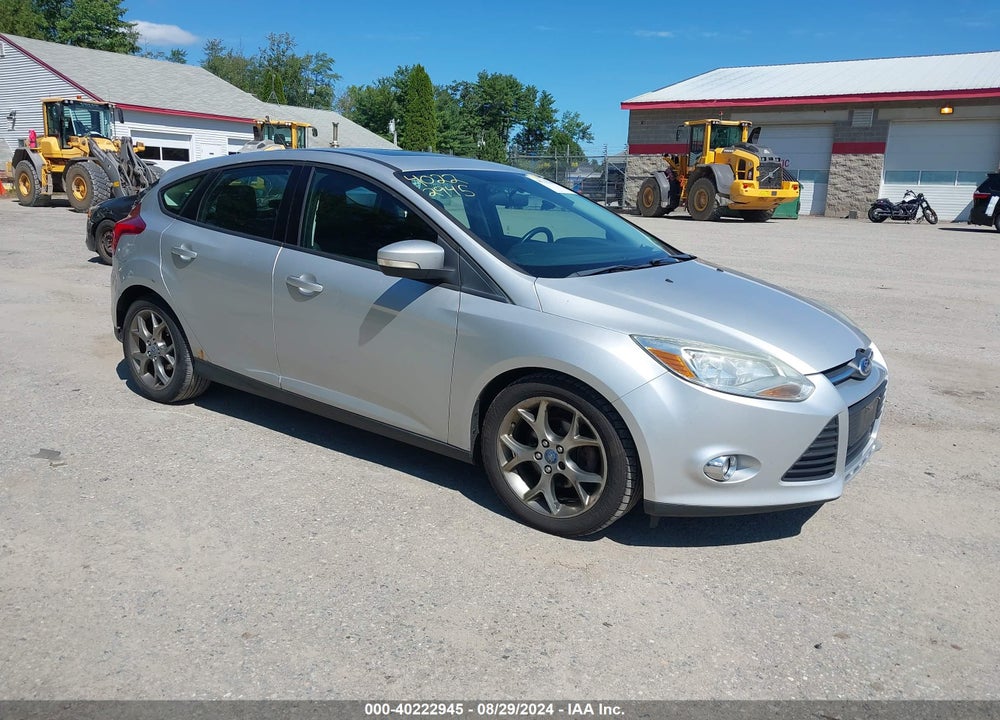 2013 FORD FOCUS SE VIN: 1FADP3K2XDL117902