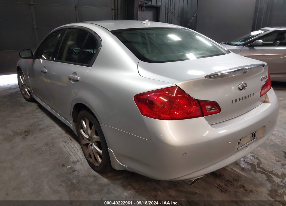 2010 INFINITI G37X VIN: JN1CV6AR7AM454709