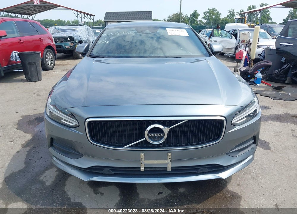 2018 VOLVO S90 T5 MOMENTUM VIN: LVY982MK3JP018792