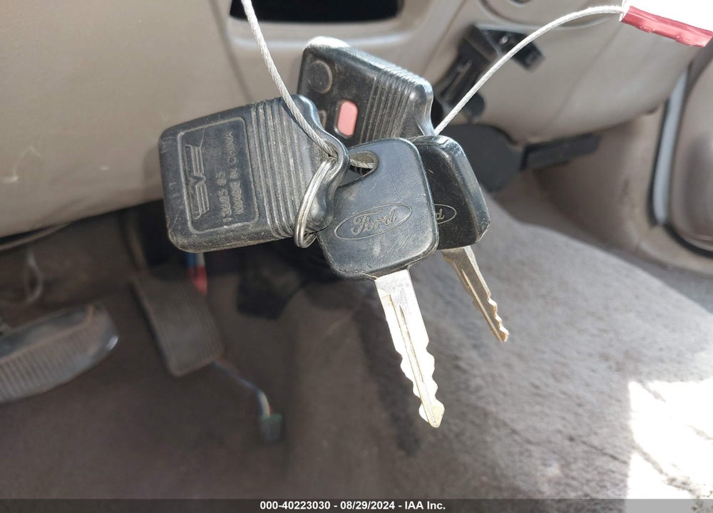 2003 FORD F-150 VIN: 1FTRW08L93KB50377