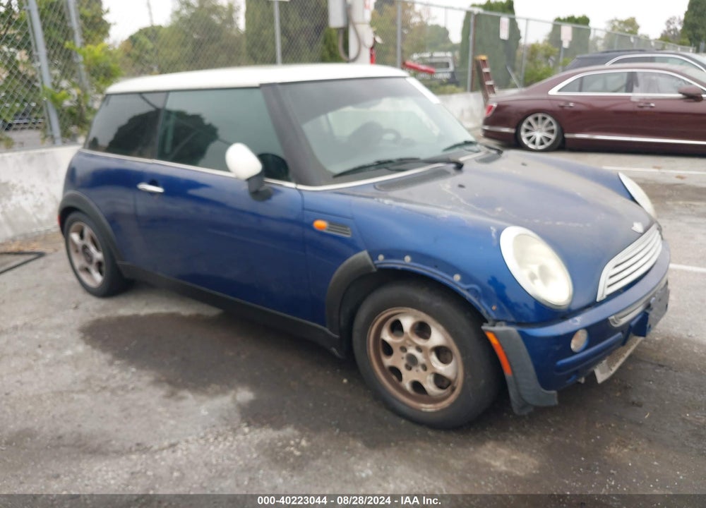 2004 MINI COOPER VIN: WMWRC33444TJ54226