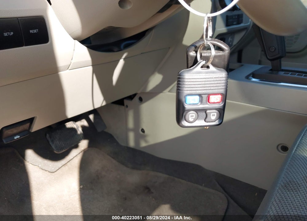 2009 FORD ESCAPE XLT VIN: 1FMCU93G39KB77492