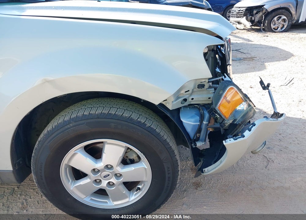 2009 FORD ESCAPE XLT VIN: 1FMCU93G39KB77492