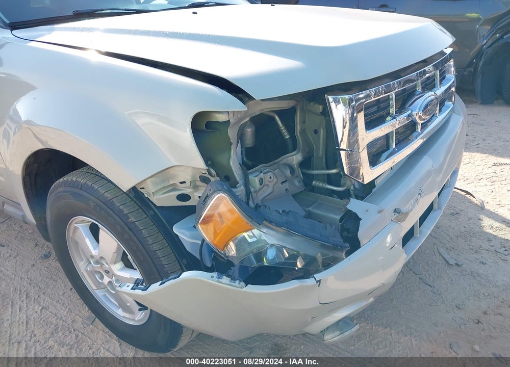 2009 FORD ESCAPE XLT VIN: 1FMCU93G39KB77492