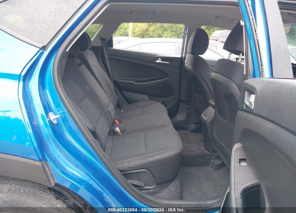 2020 HYUNDAI TUCSON SE VIN: KM8J2CA44LU154317