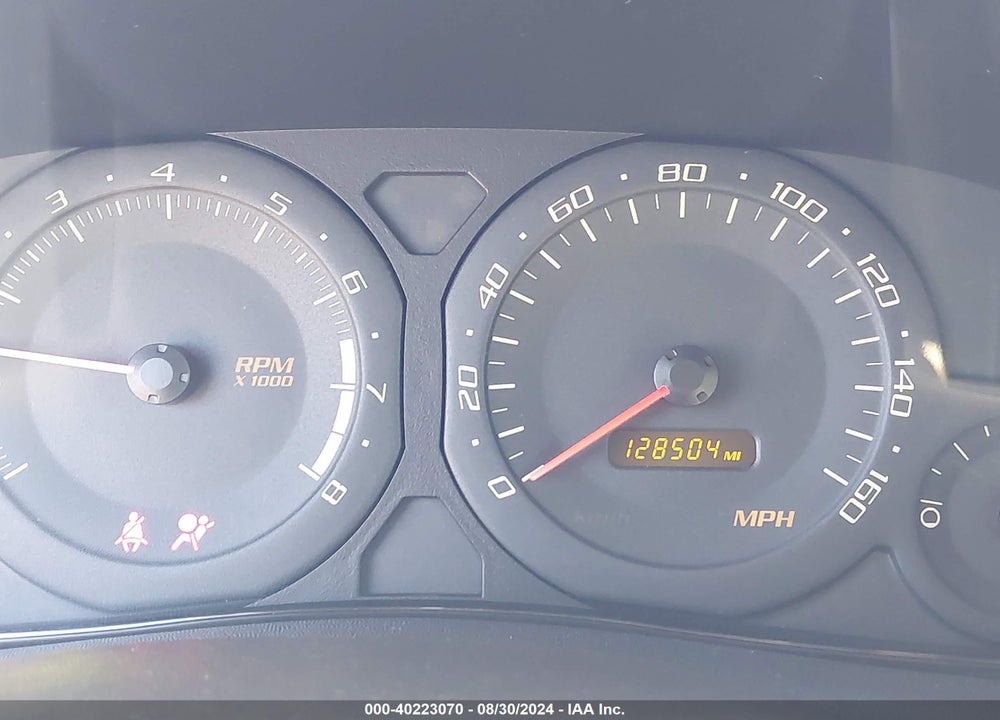 2004 CADILLAC SRX STANDARD VIN: 1GYDE637640131822