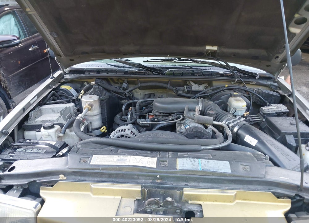 2002 CHEVROLET S-10 VIN: 1GCCS19W228130953