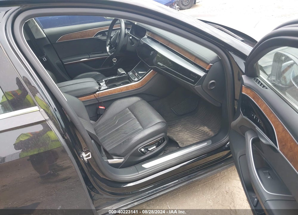 2019 AUDI A8 L 55 VIN: WAU8DAF82KN016634
