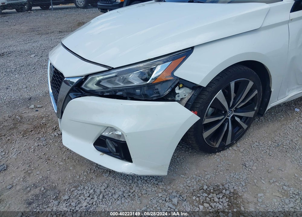 2021 NISSAN ALTIMA PLATINUM INTELLIGENT AWD VIN: 1N4BL4FW5MN385136