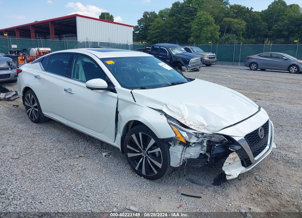 2021 NISSAN ALTIMA PLATINUM INTELLIGENT AWD VIN: 1N4BL4FW5MN385136