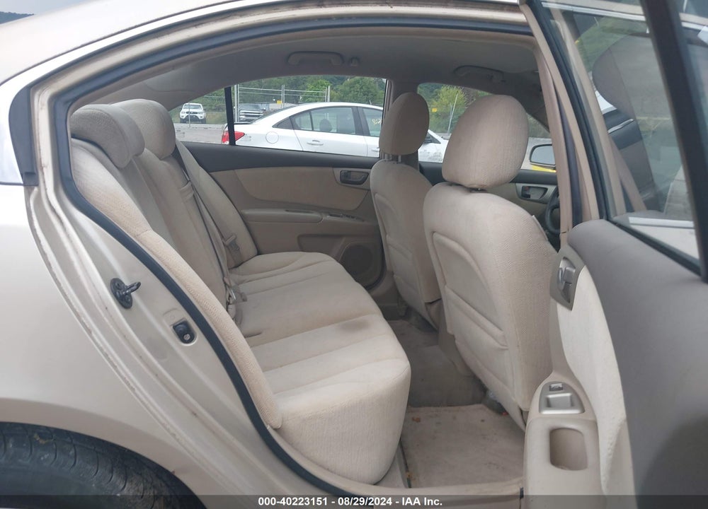 2007 KIA OPTIMA EX/LX VIN: KNAGE123375092356