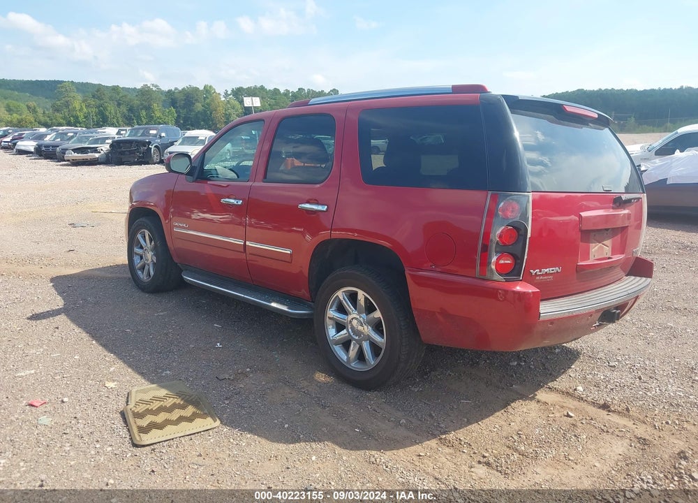 2013 GMC YUKON DENALI VIN: 1GKS1EEF5DR152488