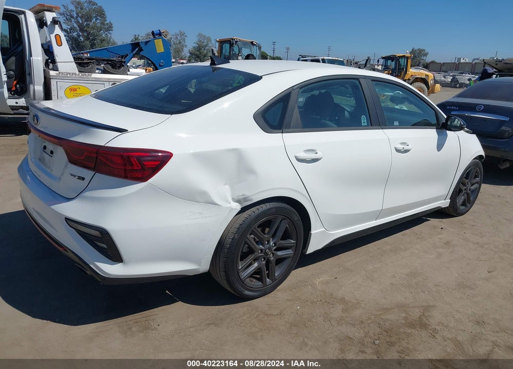 2020 KIA FORTE GT LINE VIN: 3KPF34AD2LE217670