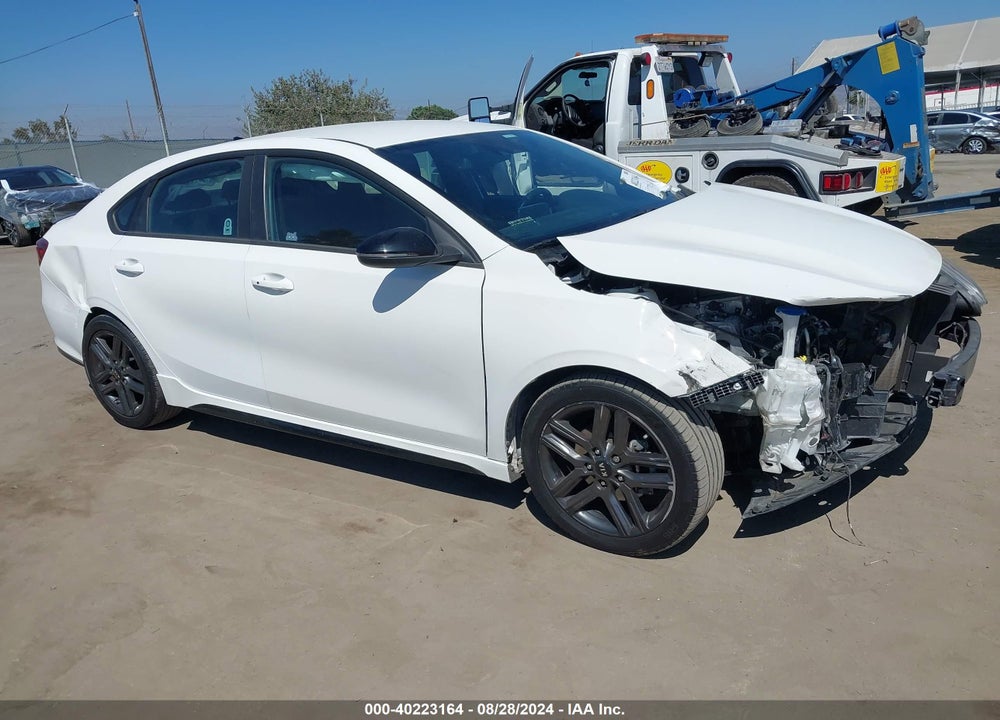 2020 KIA FORTE GT LINE VIN: 3KPF34AD2LE217670