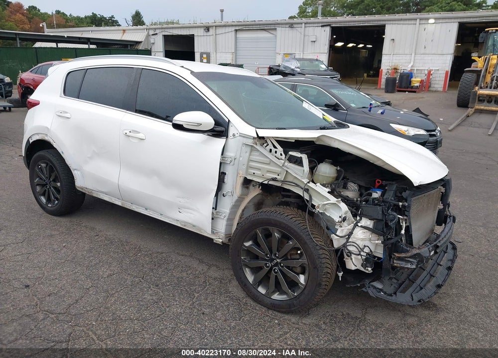 2018 KIA SPORTAGE EX VIN: KNDPNCAC5J7425748