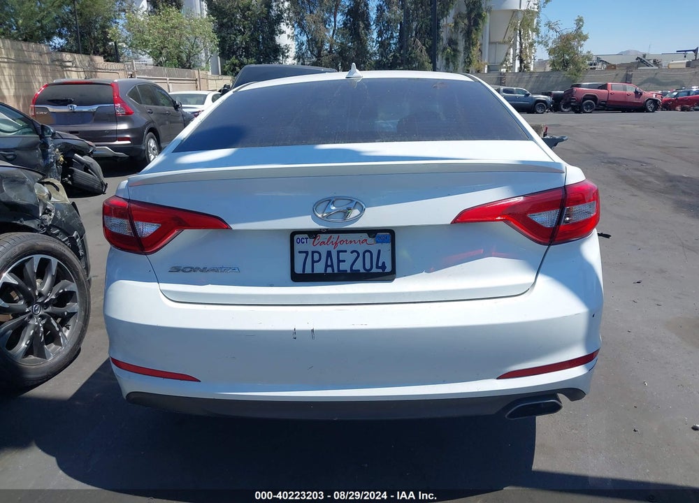 2016 HYUNDAI SONATA SE VIN: 5NPE24AF3GH295621