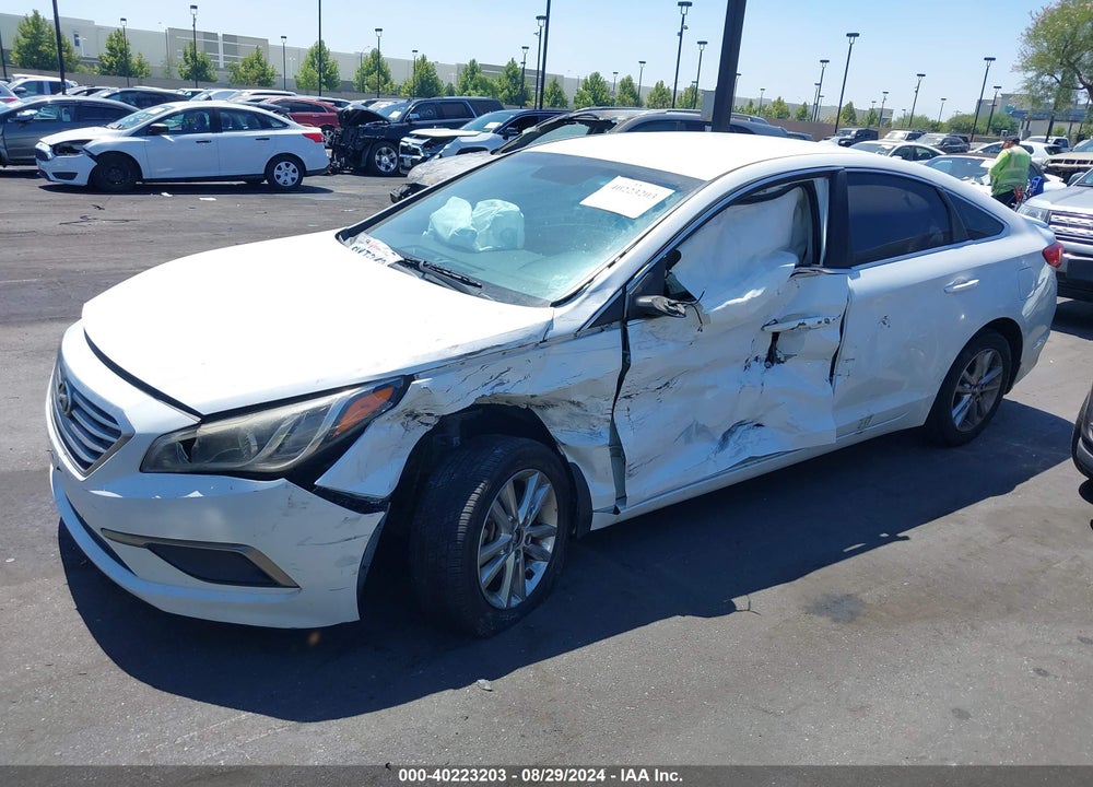 2016 HYUNDAI SONATA SE VIN: 5NPE24AF3GH295621