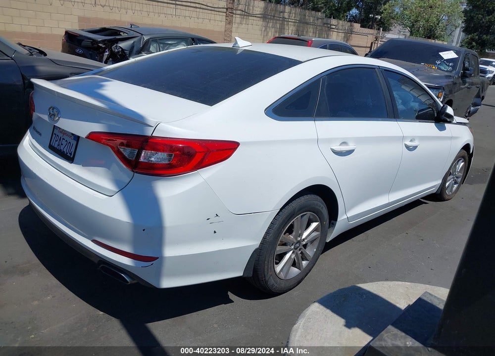 2016 HYUNDAI SONATA SE VIN: 5NPE24AF3GH295621