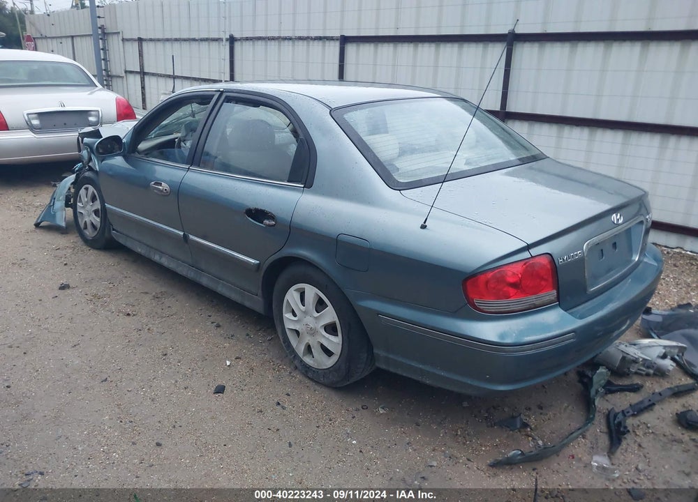 2004 HYUNDAI SONATA VIN: KMHWF25S24A067189