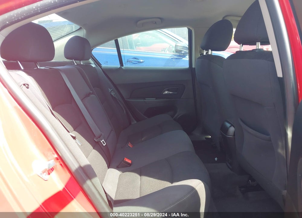 2014 CHEVROLET CRUZE 1LT AUTO VIN: 1G1PC5SB7E7469868