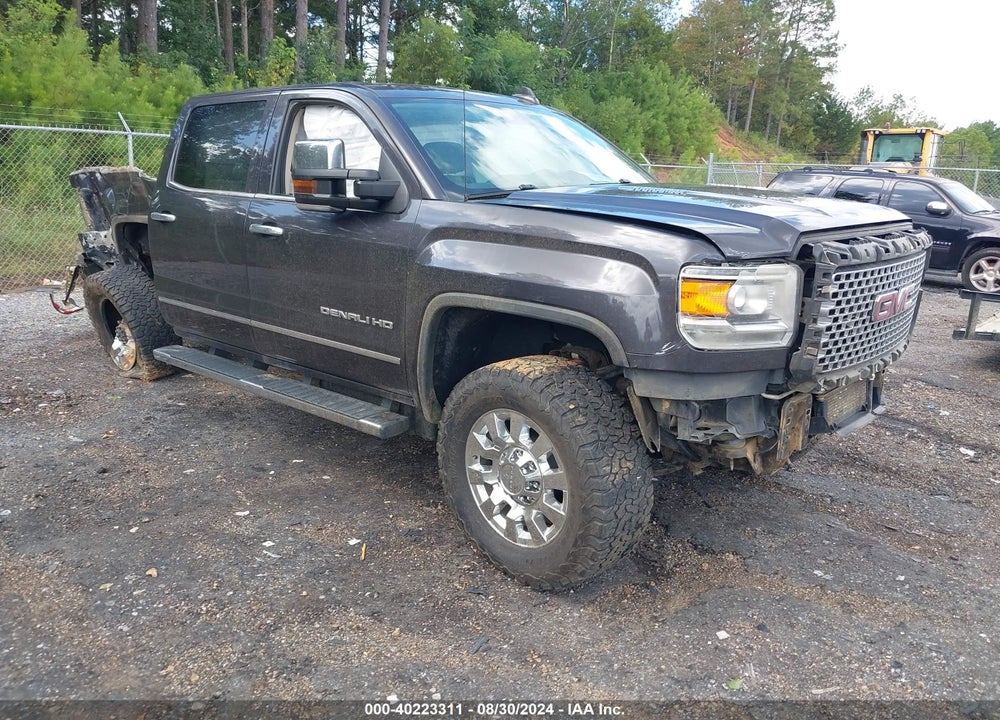 2015 GMC SIERRA 2500HD DENALI VIN: 1GT120E80FF634752