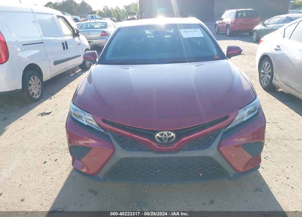 2018 TOYOTA CAMRY L/LE/SE/XLE VIN: 4T1B11HK4JU617005