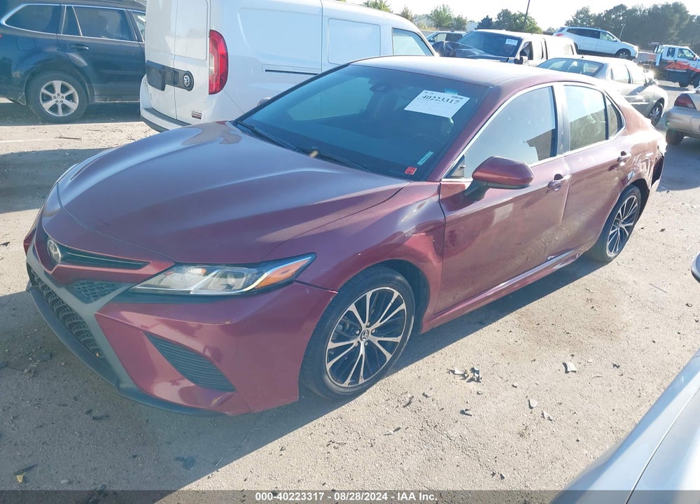 2018 TOYOTA CAMRY L/LE/SE/XLE VIN: 4T1B11HK4JU617005