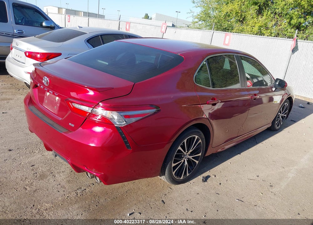 2018 TOYOTA CAMRY L/LE/SE/XLE VIN: 4T1B11HK4JU617005