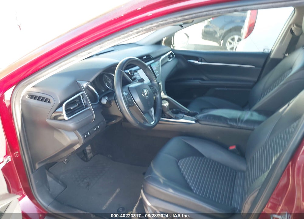 2018 TOYOTA CAMRY L/LE/SE/XLE VIN: 4T1B11HK4JU617005