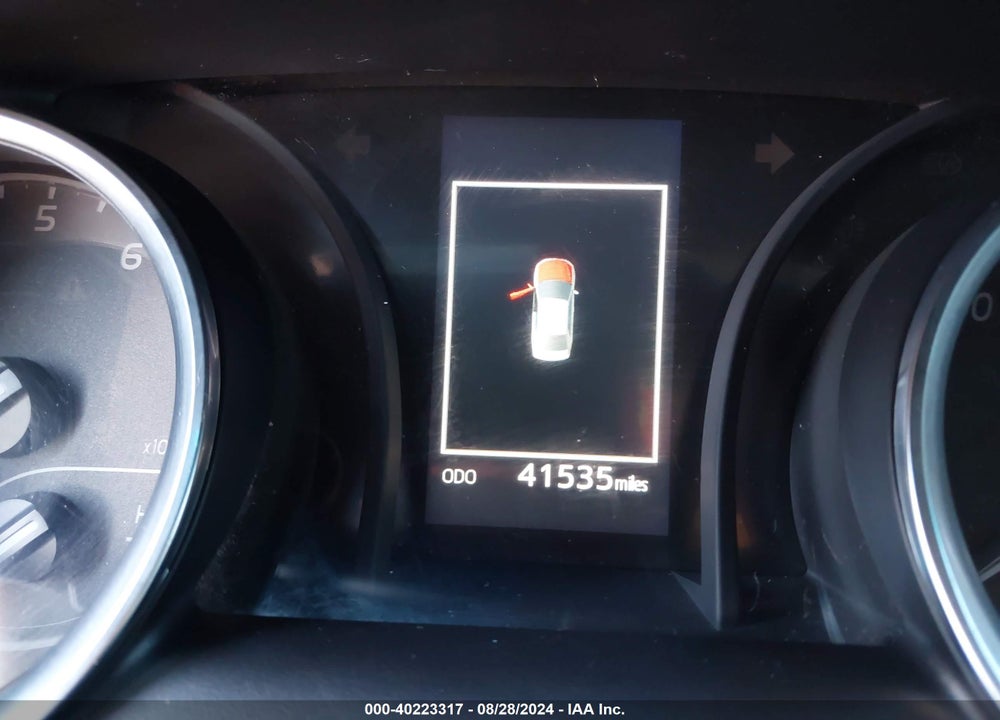 2018 TOYOTA CAMRY L/LE/SE/XLE VIN: 4T1B11HK4JU617005