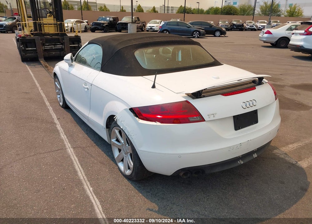 2009 AUDI TT 2.0T VIN: TRUYF38J491007658