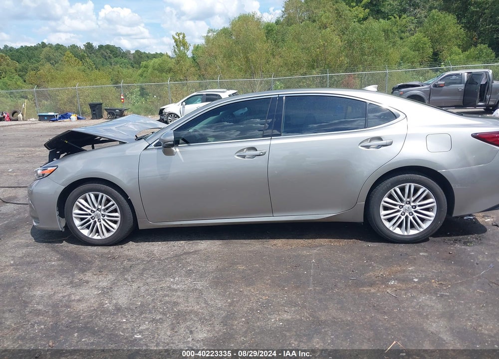 2017 LEXUS ES 350 VIN: 58ABK1GG2HU052136