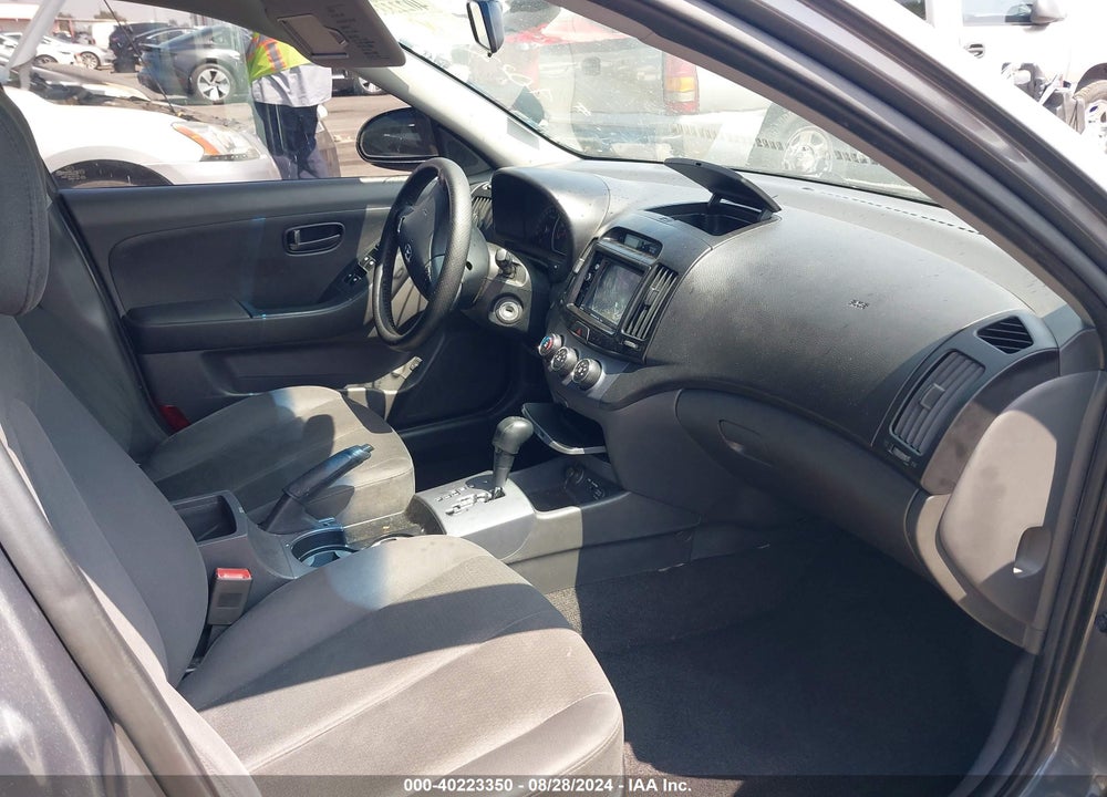 2009 HYUNDAI ELANTRA SE VIN: KMHDU46D49U656601