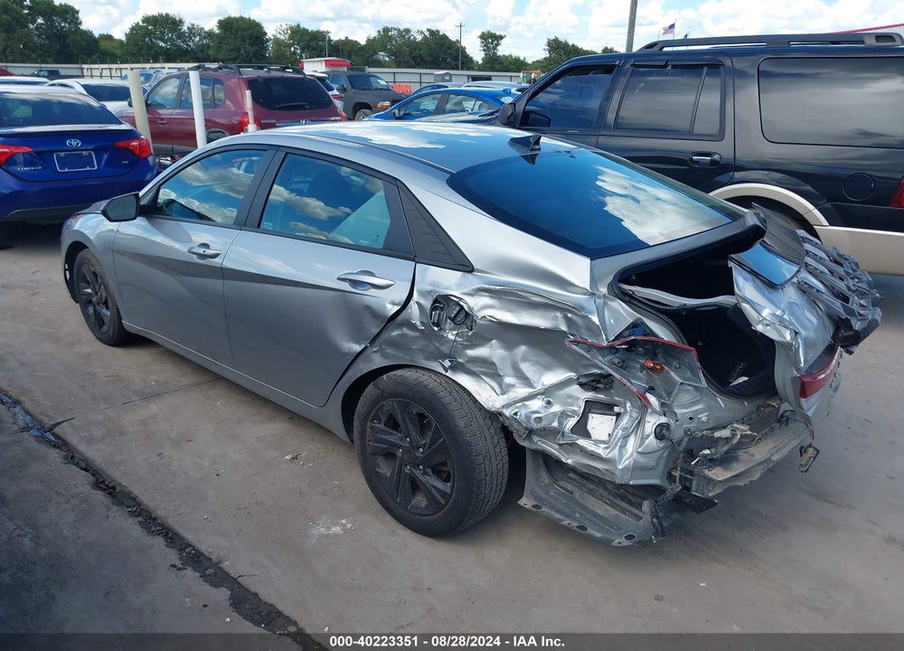 2022 HYUNDAI ELANTRA SEL VIN: 5NPLM4AG7NH079553
