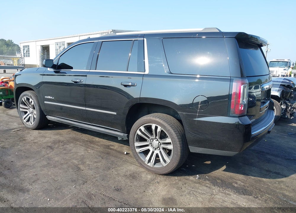 2017 GMC YUKON DENALI VIN: 1GKS2CKJ1HR294255