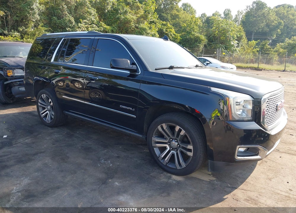 2017 GMC YUKON DENALI VIN: 1GKS2CKJ1HR294255