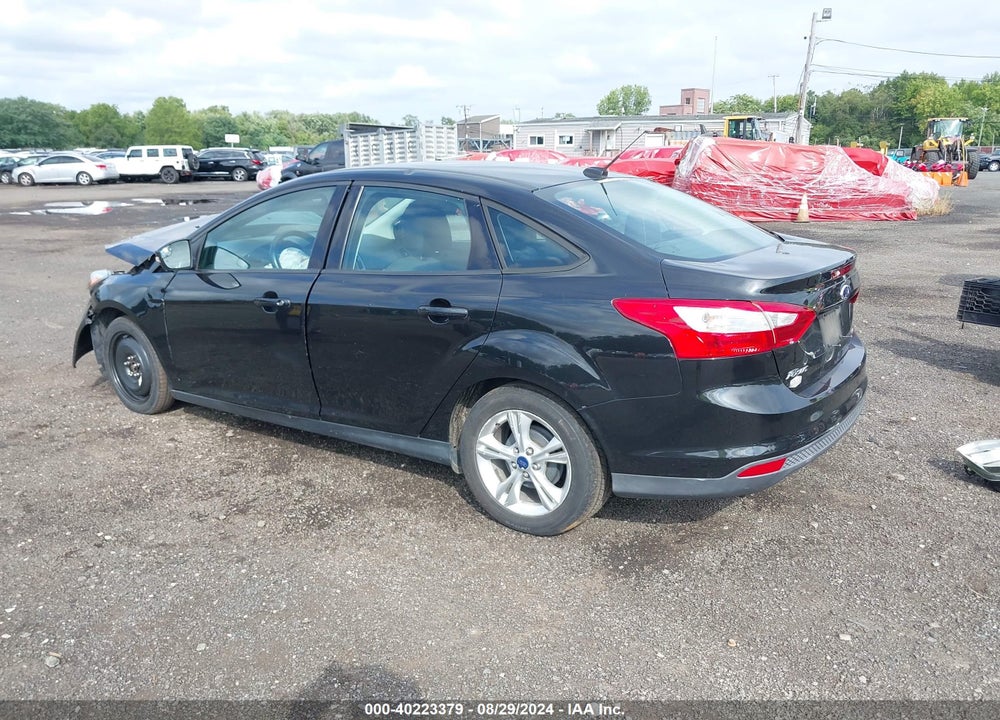 2014 FORD FOCUS SE VIN: 1FADP3F28EL178922