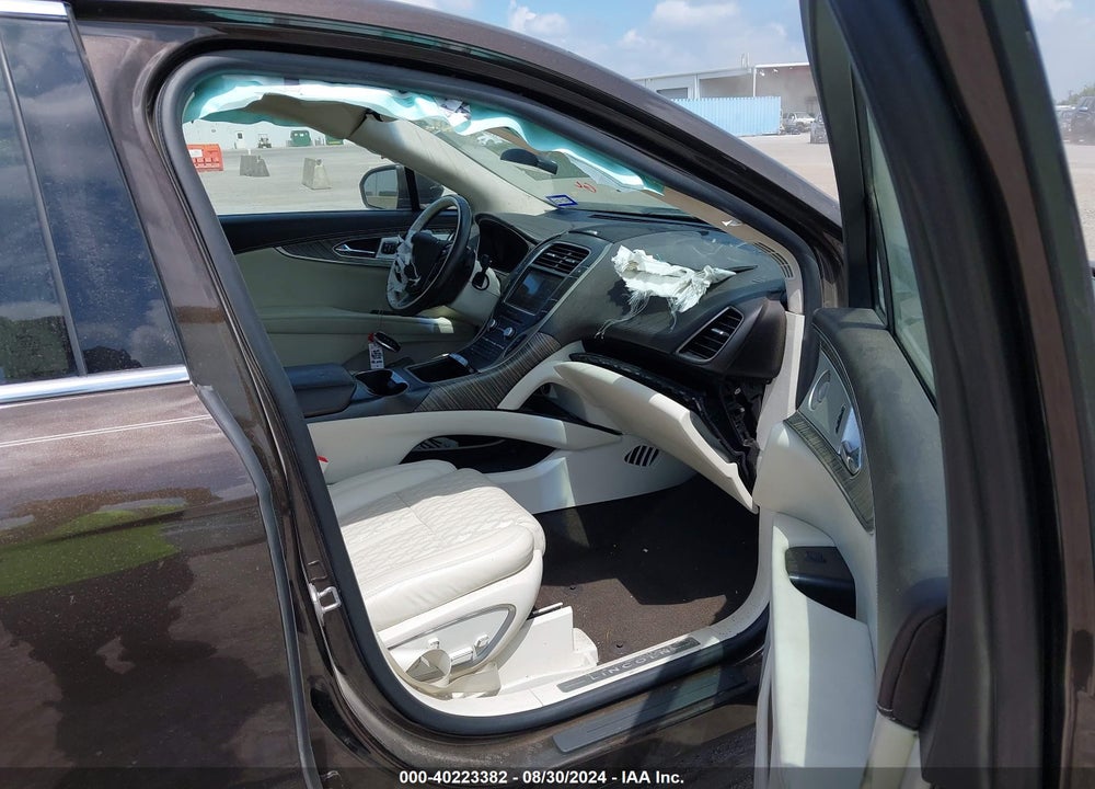 2019 LINCOLN NAUTILUS BLACK LABEL VIN: 2LMPJ9JP8KBL40493