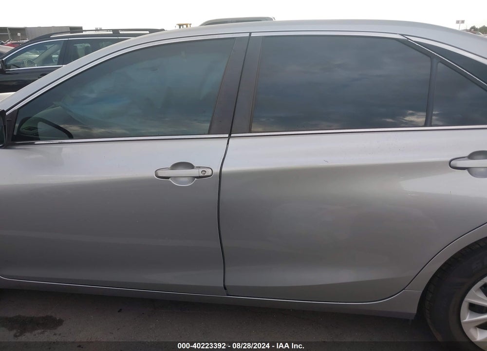 2016 TOYOTA CAMRY LE VIN: 4T4BF1FK9GR563252