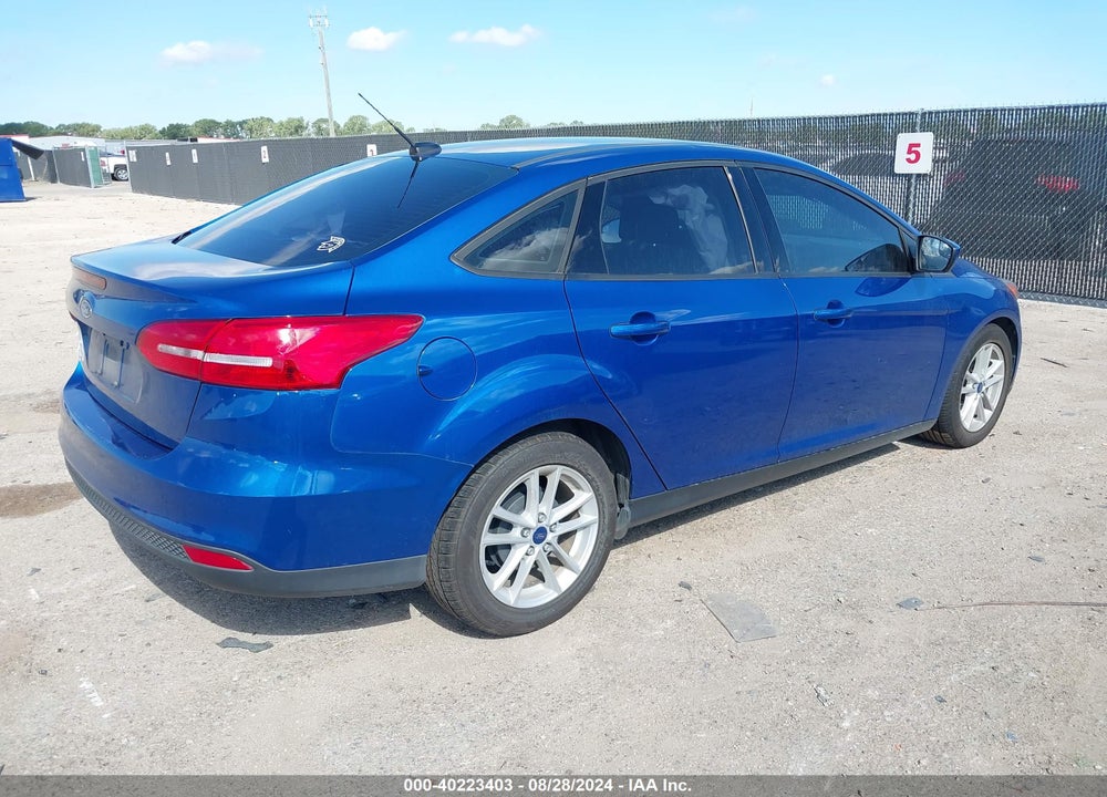 2018 FORD FOCUS SE VIN: 1FADP3F23JL203865