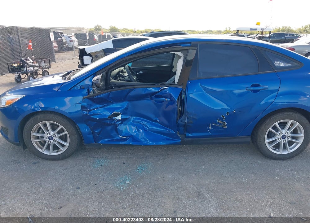 2018 FORD FOCUS SE VIN: 1FADP3F23JL203865