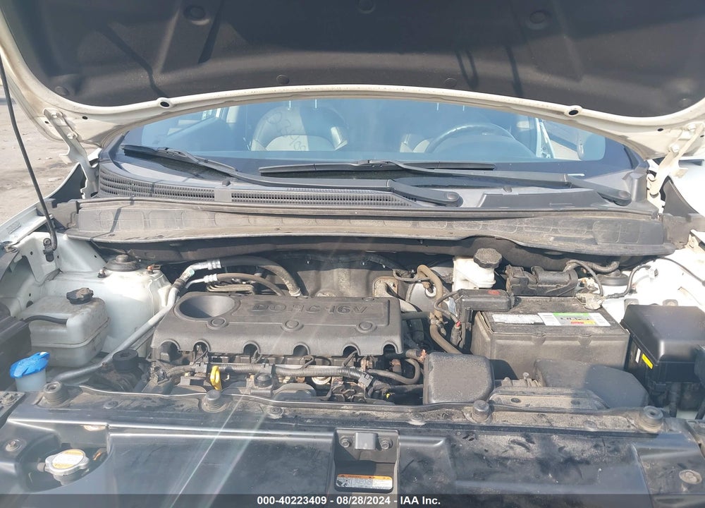 2011 HYUNDAI TUCSON LIMITED VIN: KM8JUCACXBU255751
