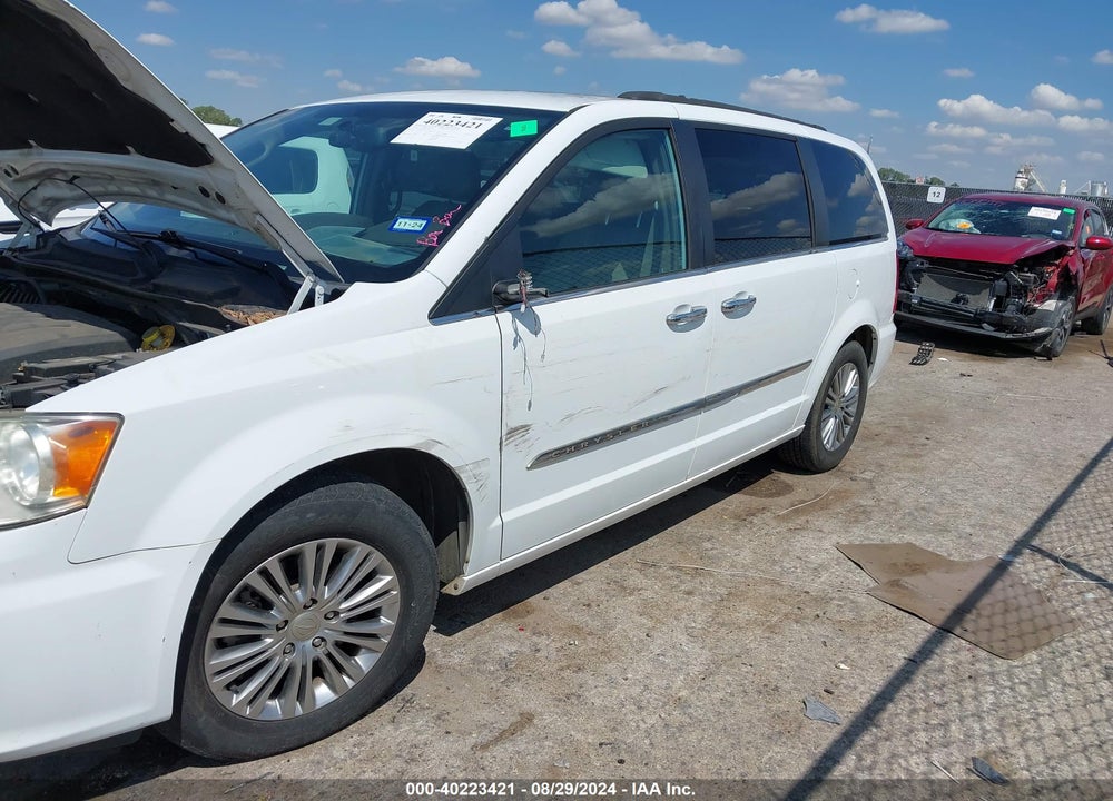 2014 CHRYSLER TOWN & COUNTRY TOURING-L VIN: 2C4RC1CG8ER113530