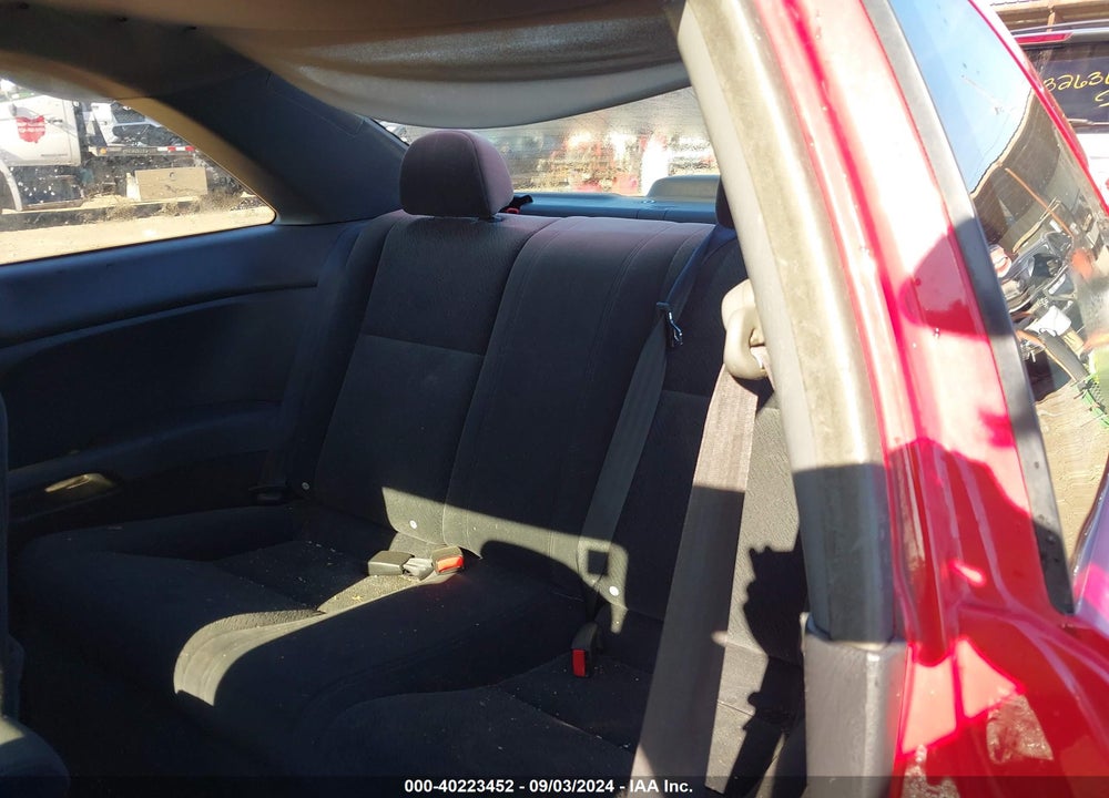 2005 HONDA CIVIC LX VIN: 1HGEM22535L022287