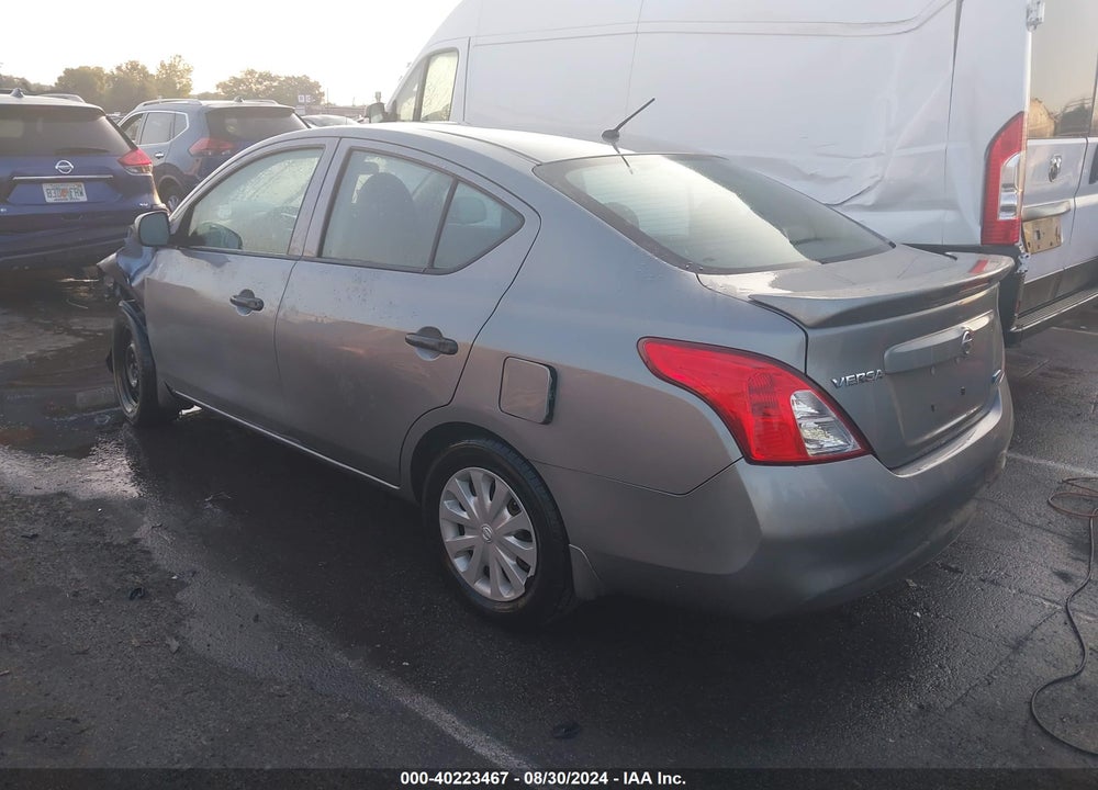 2014 NISSAN VERSA 1.6 S+ VIN: 3N1CN7AP7EL858095