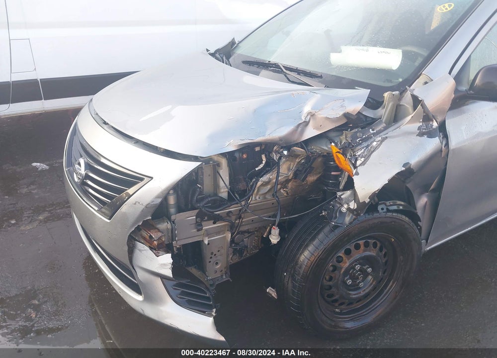 2014 NISSAN VERSA 1.6 S+ VIN: 3N1CN7AP7EL858095