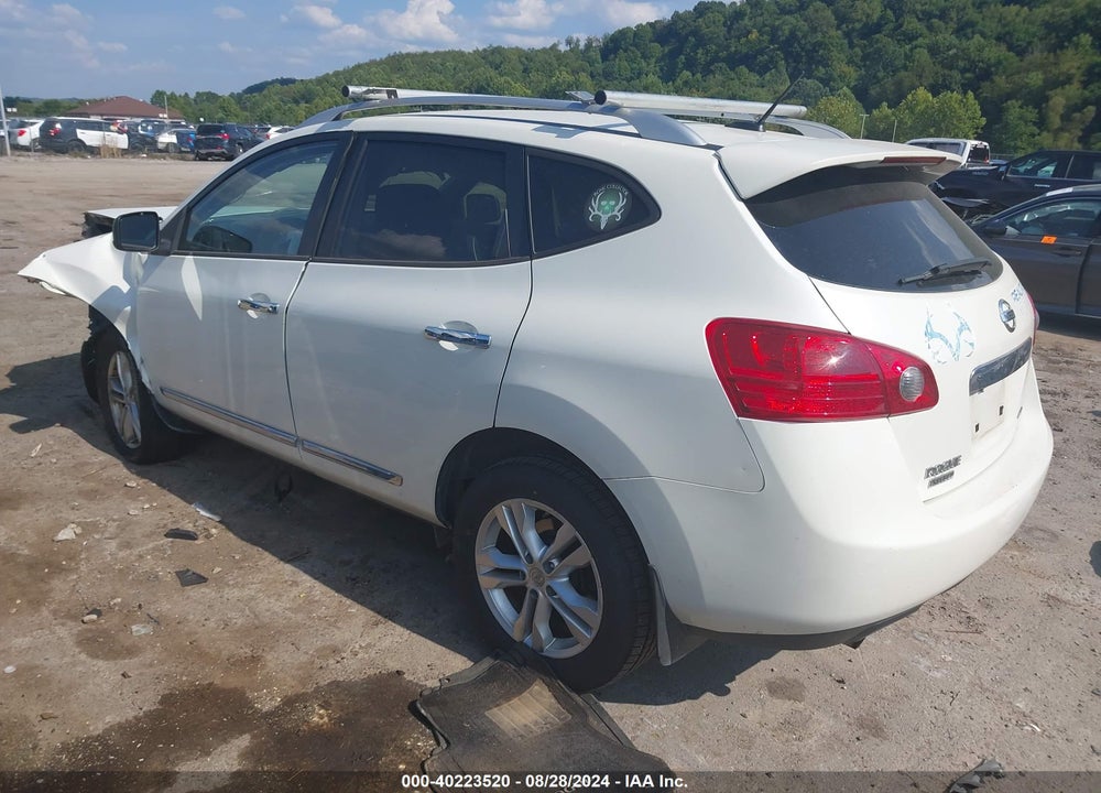 2015 NISSAN ROGUE SELECT S VIN: JN8AS5MV3FW763769
