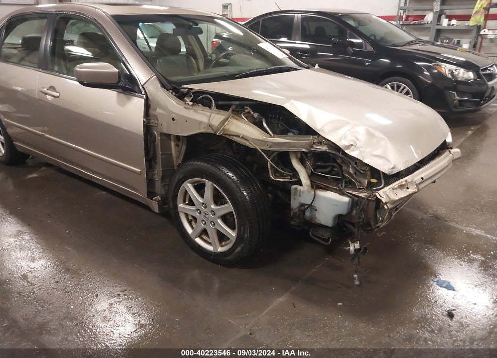2004 HONDA ACCORD 3.0 EX VIN: 1HGCM665X4A014142