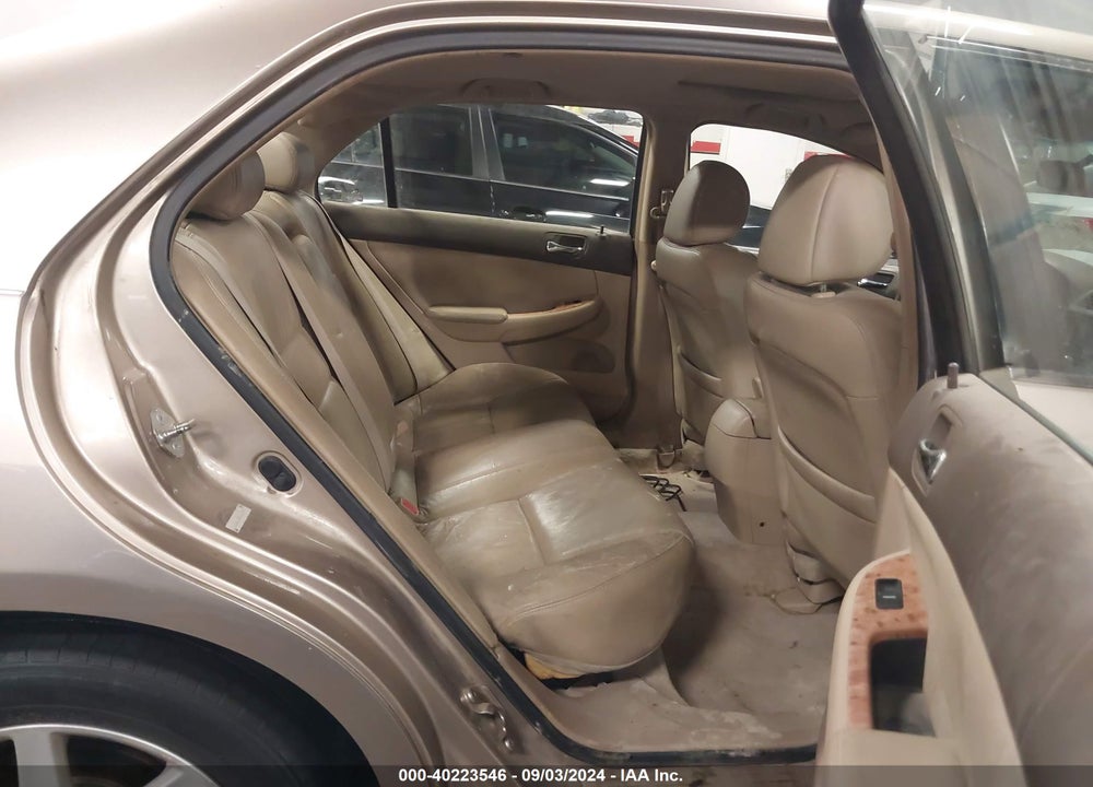 2004 HONDA ACCORD 3.0 EX VIN: 1HGCM665X4A014142