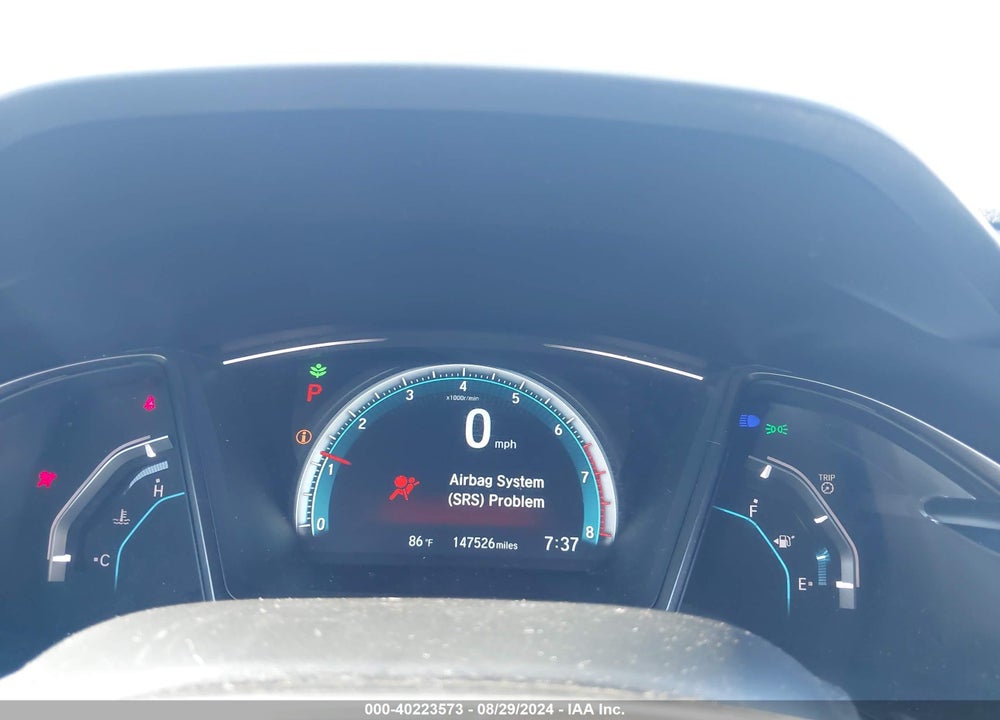 2018 HONDA CIVIC EX VIN: SHHFK7H50JU223640